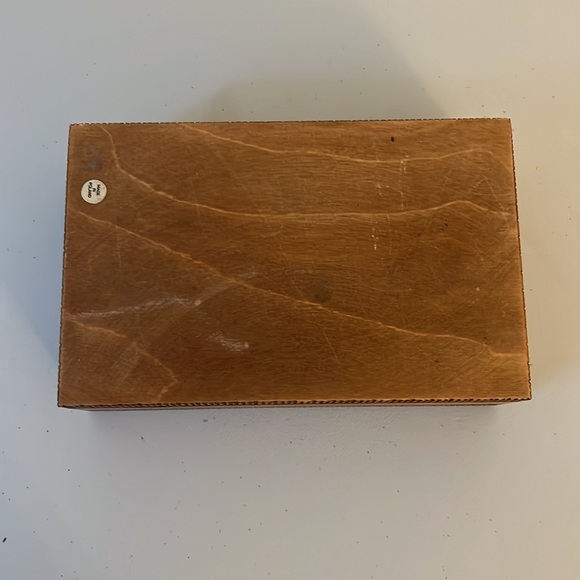 Polish Handcarved Wooden Box - Picture 7 of 8